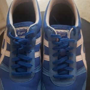 ONITSUKA TIGER ASICS MENS SHOES 10!